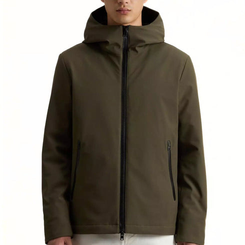 Woolrich Piumino corto Piumino Uomo Pacific in Softshell Militare A24 - WOOLRICHCFWOOU1047MRUT3496 - 614 - L - Francavilla Moda